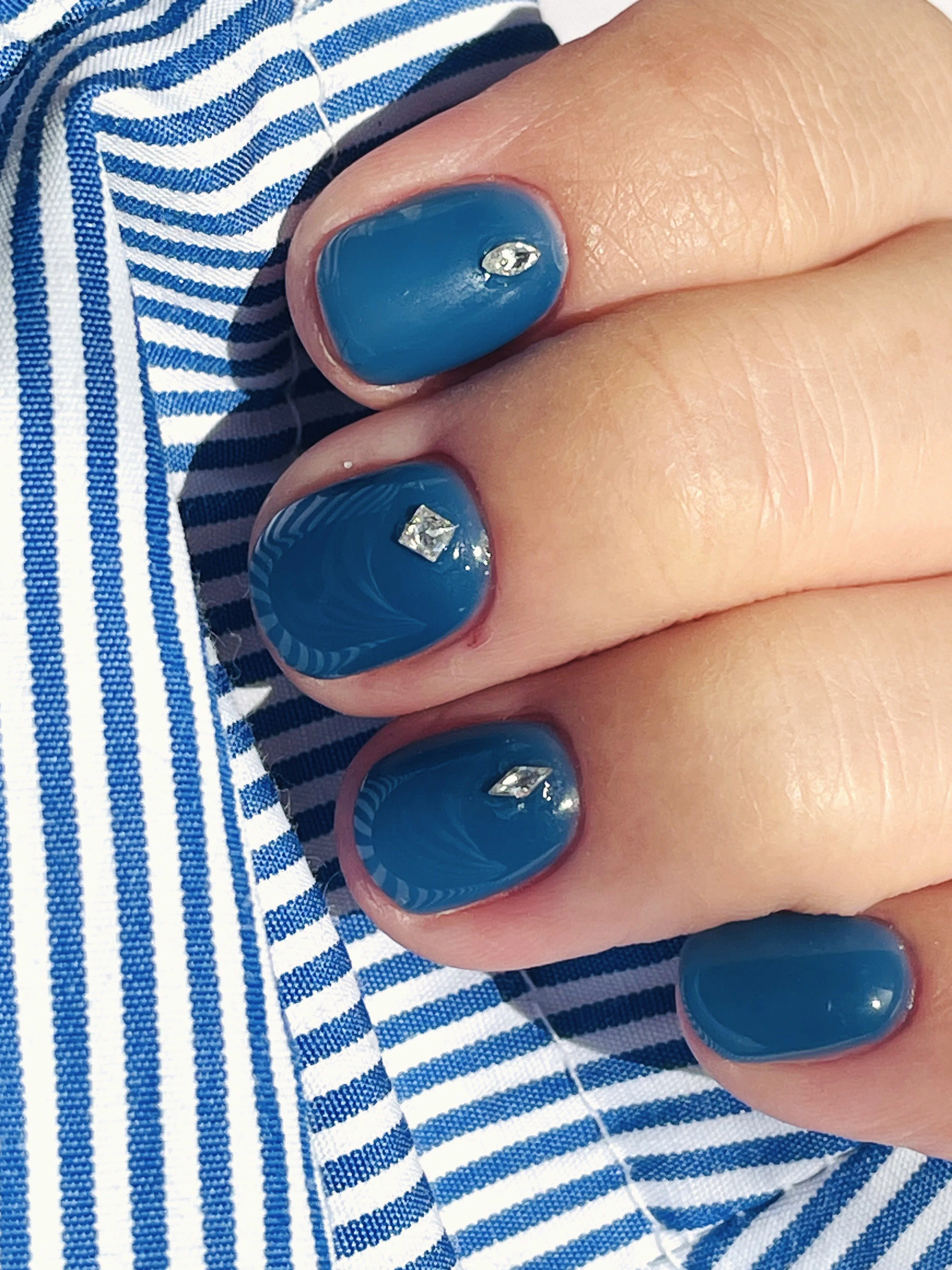 Everyday elegance nails